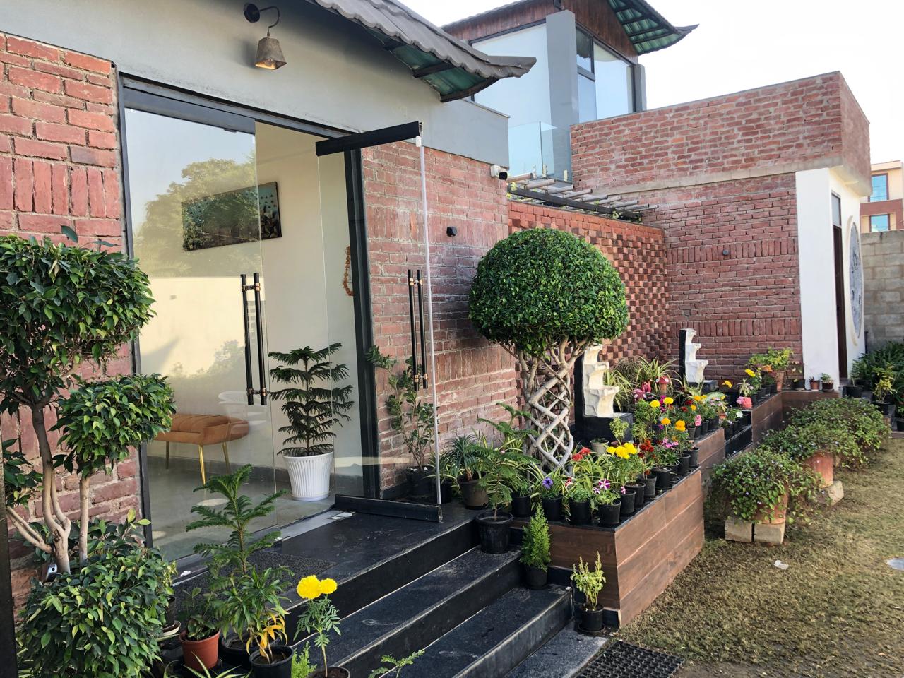 WhatsApp Image 2025-05-20 at 01.10.37