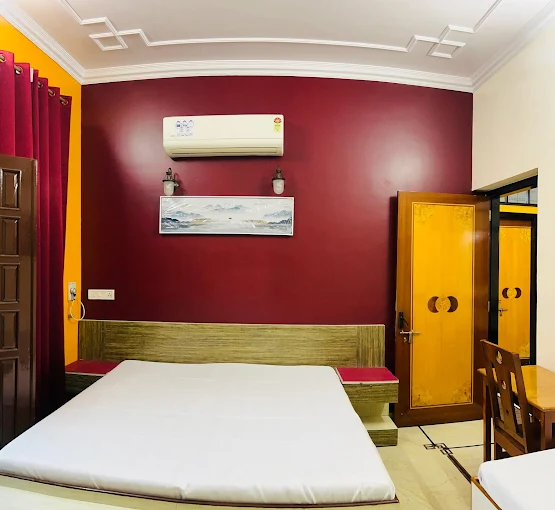 Mannat house Girls PG Jaipur 12